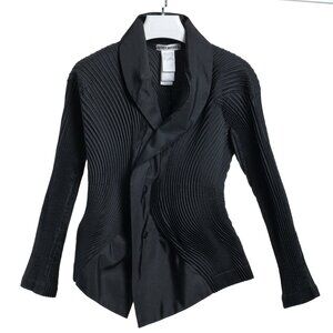 Issey Miyake Runway Black 3D Steam Stretch Pleats Jacket